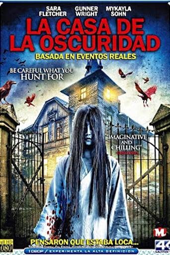 Poster of La Casa de la Oscuridad