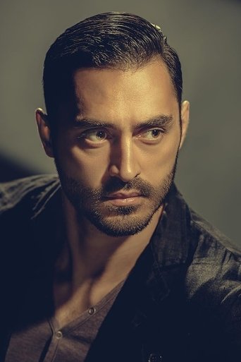 Mykyta Rozenko headshot