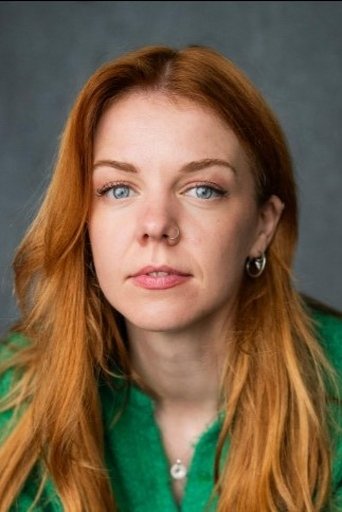 Hannah Morley headshot