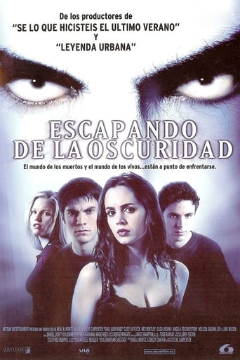 Poster of Escapando de la oscuridad