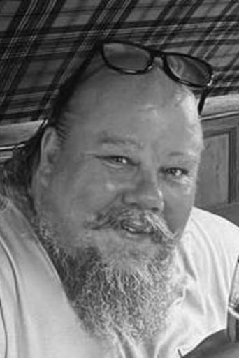 Linus Eklund Adolphson headshot