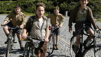 Пустуни з великої дороги (2005)