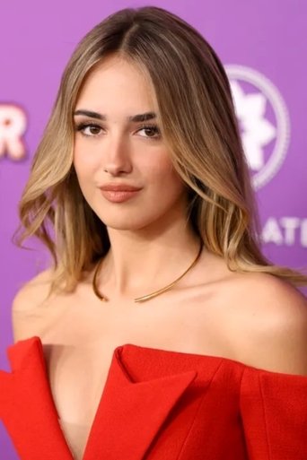 Julia Butters headshot