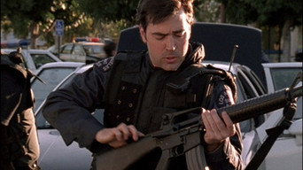 Still 5 from 44 Minutes: The North Hollywood Shoot-Out