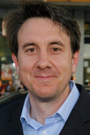 Grant Curtis headshot