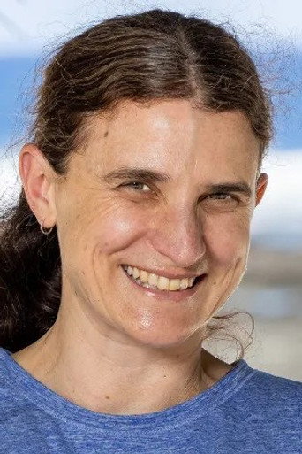 Lisa Holmes