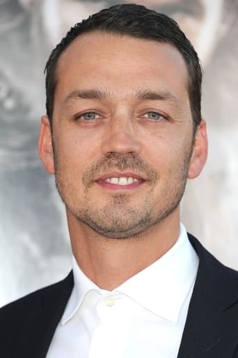 Rupert Sanders → Ruper Santërs