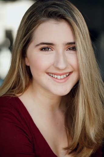 Hadley Belle Miller headshot