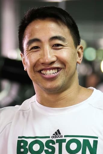 Bryan Doo headshot