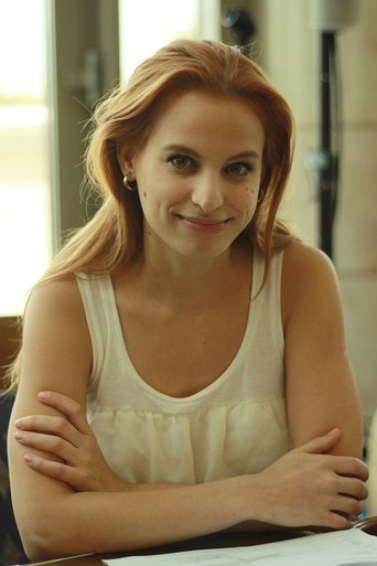 Imagine Estilla Mikecz