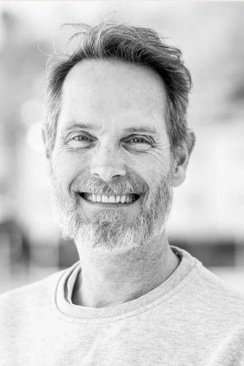 Andreas Wicklund headshot