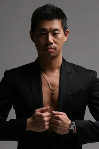 Park Ji-woo portrait
