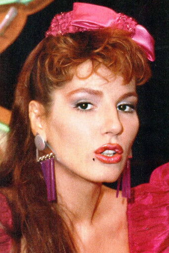 Foto de Tinì Cansino