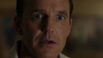 Escena 7 de Trust Me