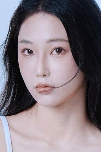 王若冰