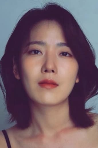 Image of Ahn Ji-hee