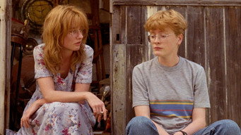 Life Is Sweet (1990)