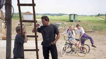 #20 Примруж очі