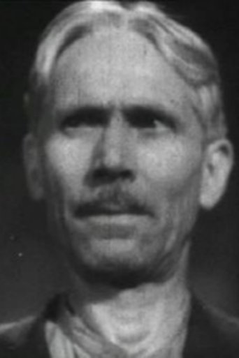 Konstantin Dobzhinsky hace el papel de  Konstantin Dobzhinsky