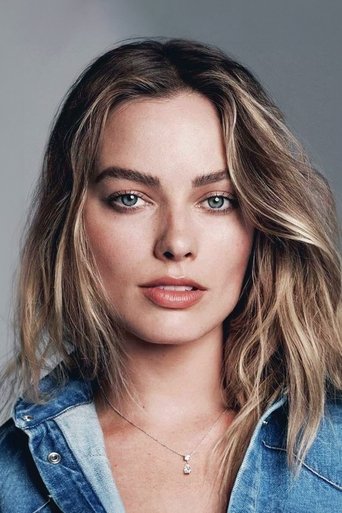 Margot Robbie headshot