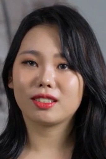 Min Jo-ah — photo 2