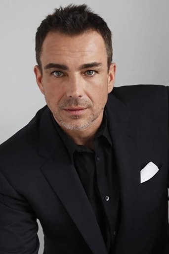 Ray Bouderau headshot