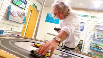 James May's Big Trouble in Model Britain - S1E01