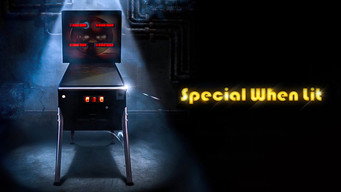 Escena 3 de Special When Lit