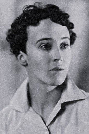 Valerie Taylor — photo 3