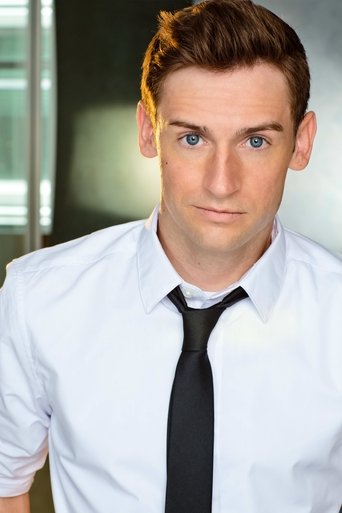 Malachi Mickelonis headshot