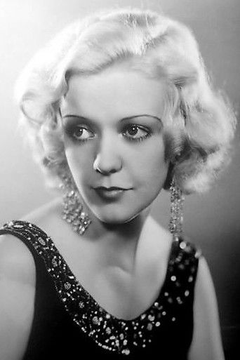 Foto de June MacCloy