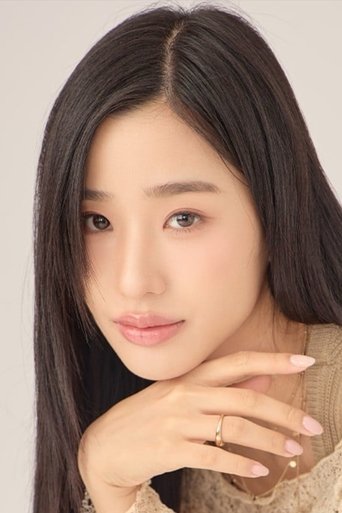 Tontawan Tantivejakul headshot