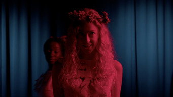Escena 1 de The Devil's Ball