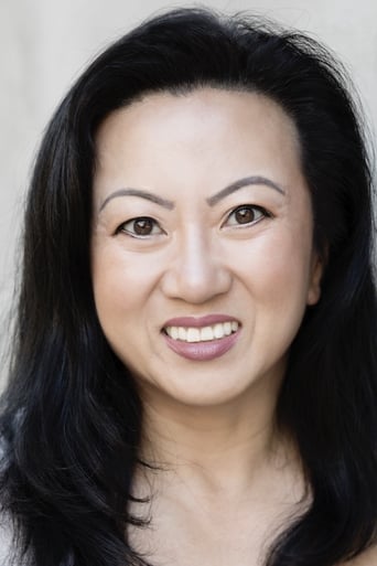 Image of Roxanne Wong