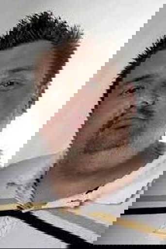 Maciej Łuczkowski headshot