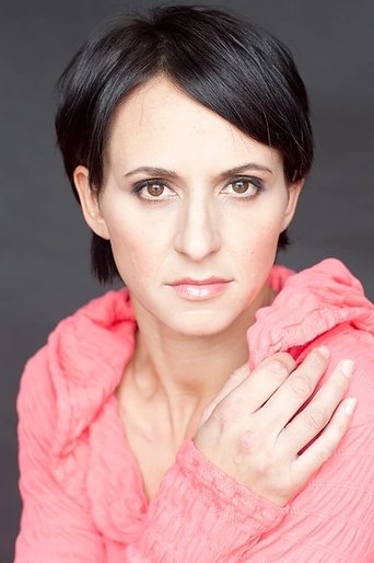 Dayna Grant headshot