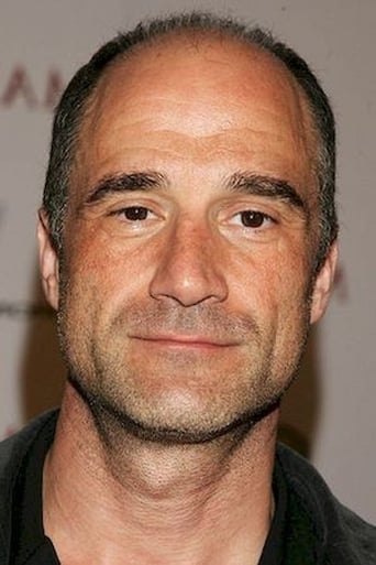 Profile picture of Elias Koteas