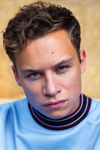 Finn Cole