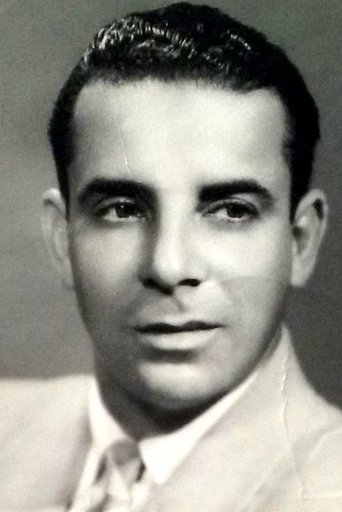 Image of Luis María
