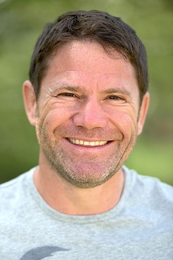 Image of Steve Backshall