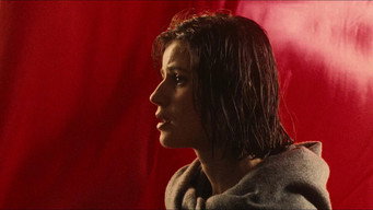 #24 Три кольори: Червоний