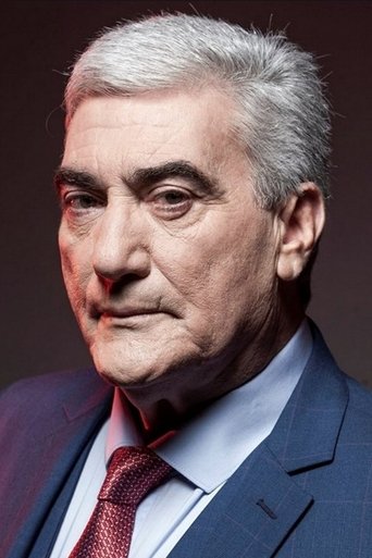 Image of Nikos Nikolaou