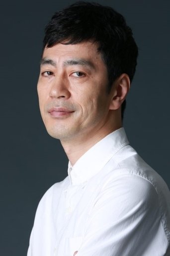 Shuji Okui headshot