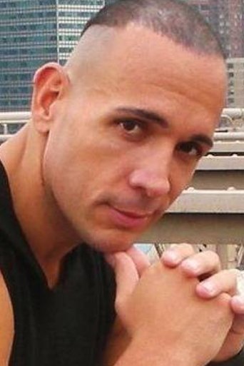Gilbrando Acevedo headshot