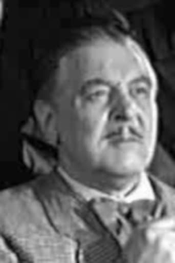 Image of Isaac Leongarov