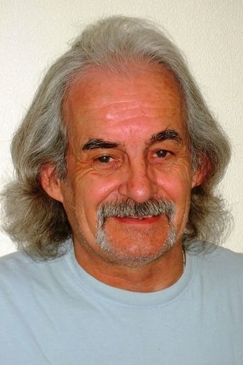 Image of Steve Saunders