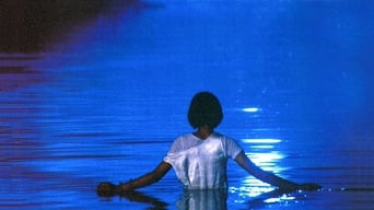 Серпень у воді (1995)