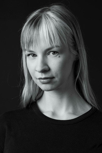 Laura Raudの人物画像 2