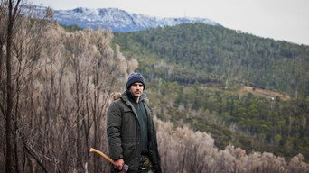 #8 Alone Australia