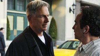 NCIS S7E17 poster
